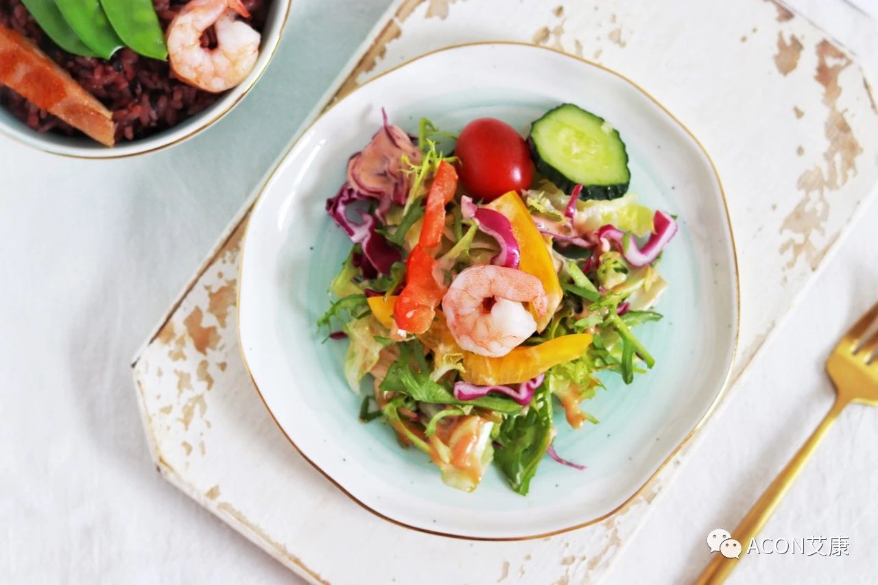 醫(yī)生總結(jié)了3位年輕胃癌患者的病例：30歲不到的他們到底干啥了？