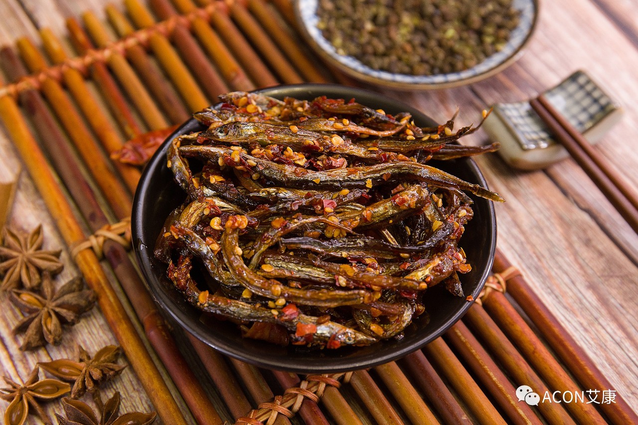 醫(yī)生總結(jié)了3位年輕胃癌患者的病例：30歲不到的他們到底干啥了？